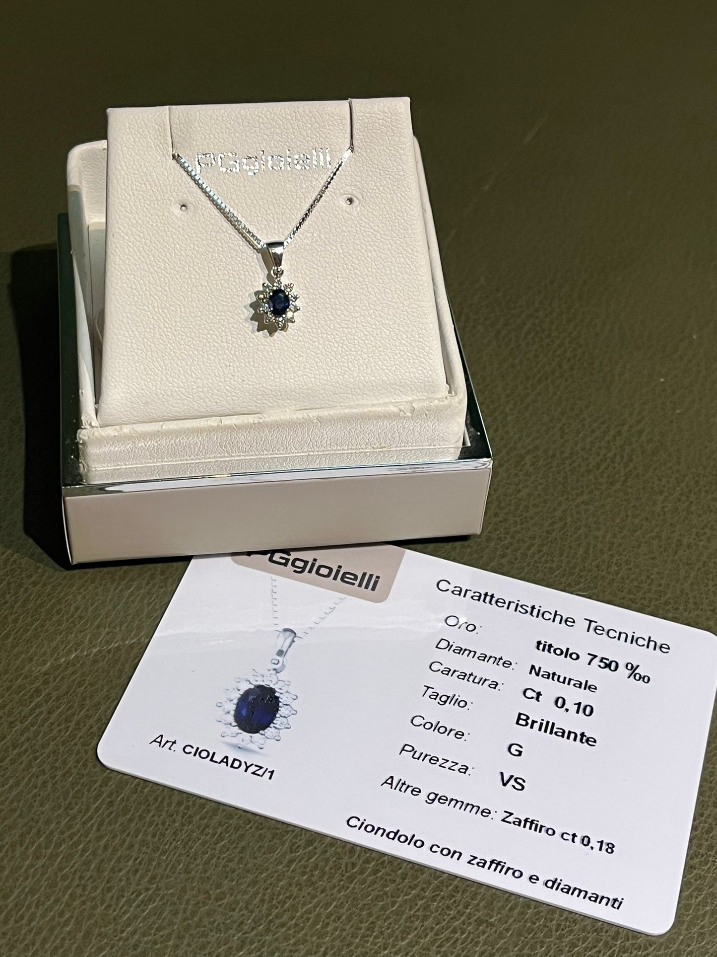 Collana con Zaffiro e Diamanti in Oro Bianco 18kt – PG Gioielli (CIOLADYZ/1)