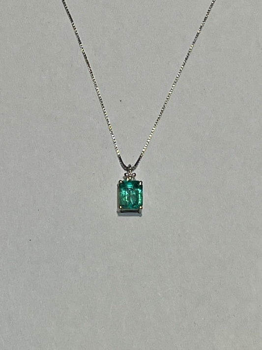 Collana con Smeraldo 0,42 ct e Diamante in Oro Bianco 18kt – Karal (PE.SM 042)