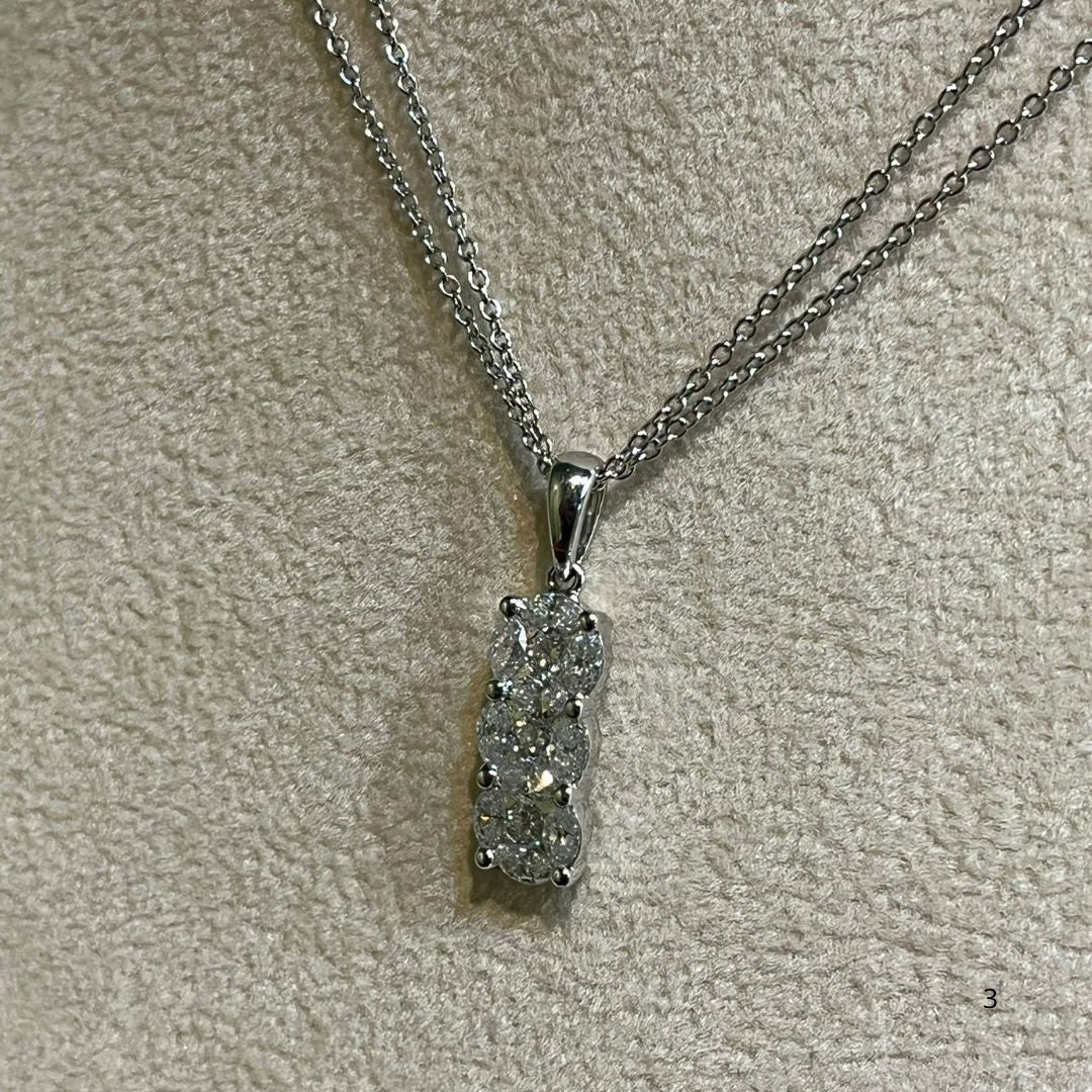 Collana DonnaOro in Oro Bianco 18kt con Pendente Trilogy di Diamanti 1,26 ct F VS