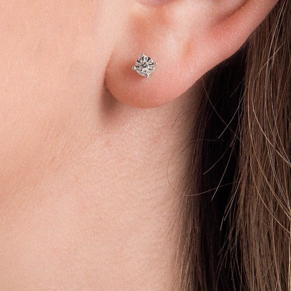 Orecchini a Lobo con Diamanti 0,11 ct G VS in Oro Bianco 18kt – Mirco Visconti