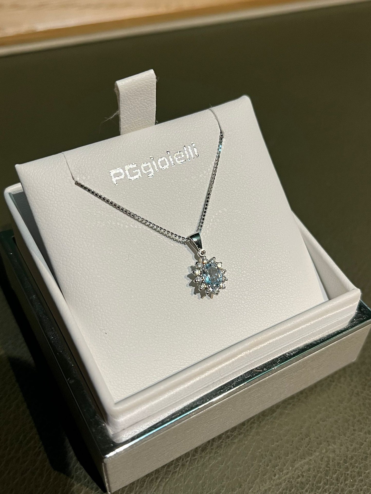 Collana con Acquamarina 0,30 ct e Diamanti in Oro Bianco 18kt – PG Gioielli (CIOLADYA/2)
