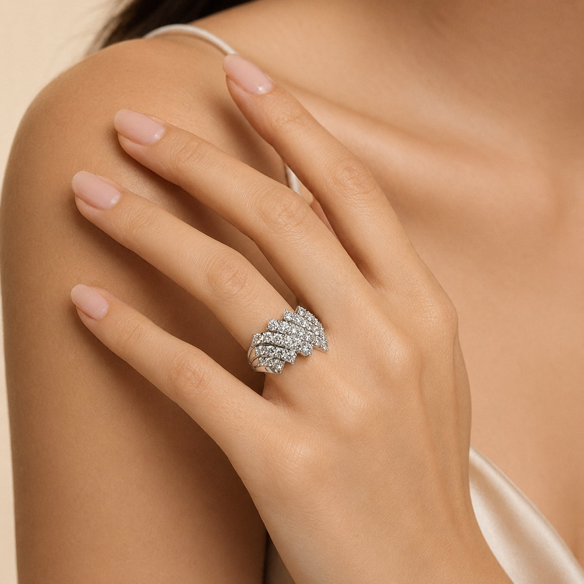 Anello con Diamanti 2,46 ct F VVS in Oro Bianco 18kt – Mirco Visconti