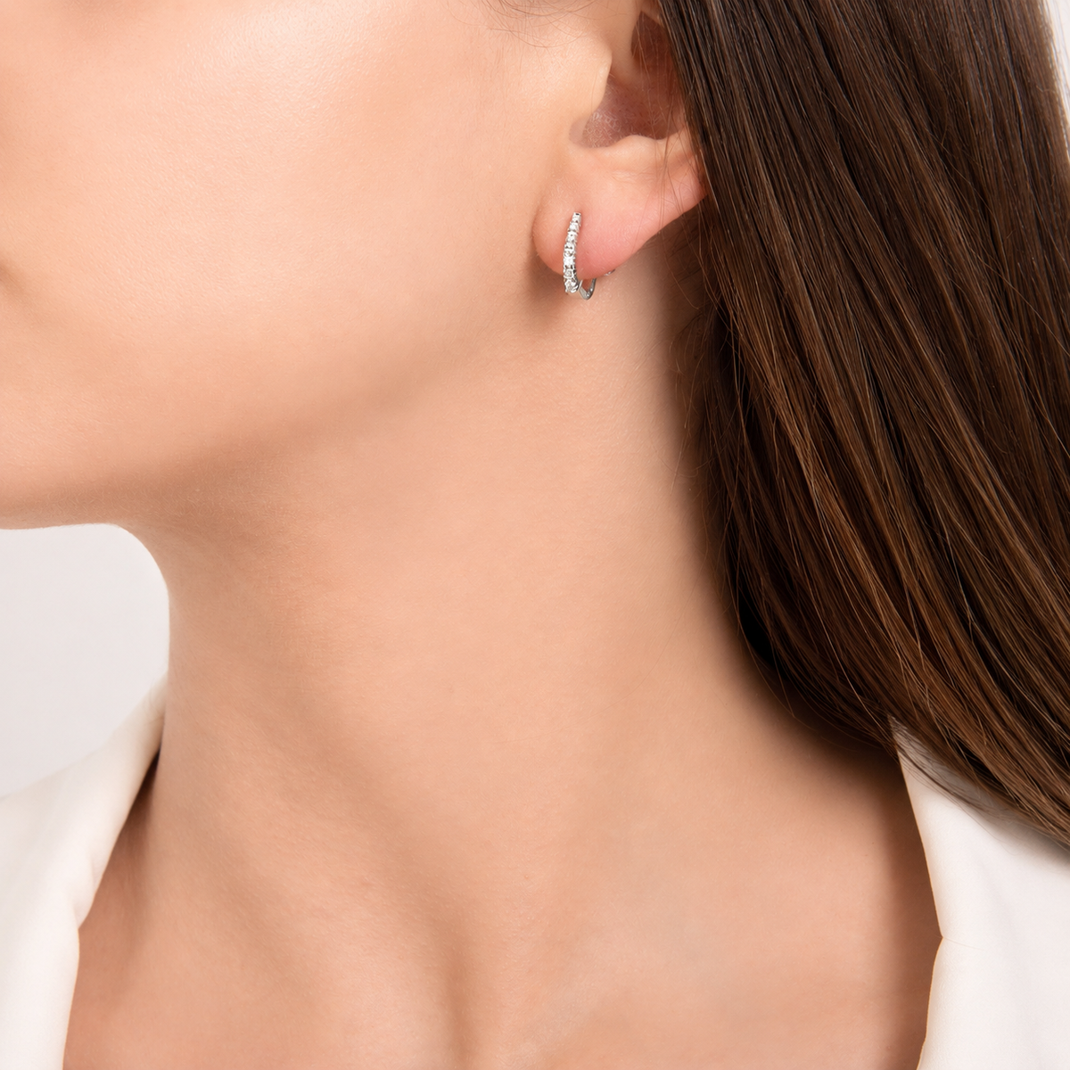 Orecchini a Cerchio con Diamanti 0,17 ct G VS in Oro Bianco 18kt – Mirco Visconti