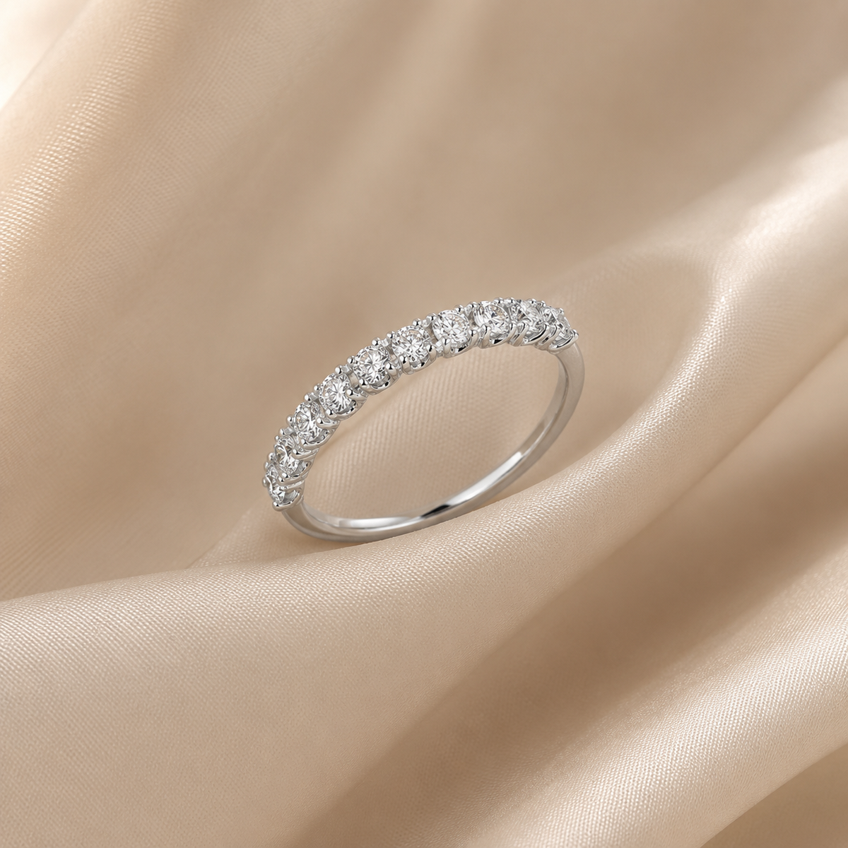 Anello Veretta con 11 Diamanti 0,49 ct G VS in Oro Bianco 18kt – Mirco Visconti (Z547/EI10)