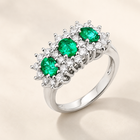Anello Trilogy con Smeraldi Zambia 0,89 ct e Diamanti 0,75 ct G VS in Oro Bianco 18kt – Mirco Visconti (MV295/S)