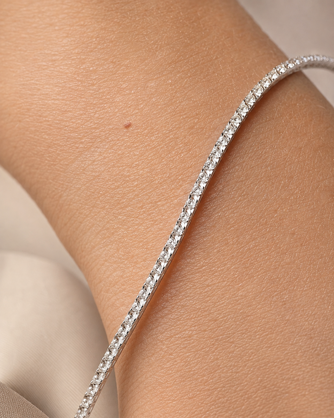 Bracciale Tennis Mirco Visconti in Oro Bianco 18kt gr. 6,40 con Diamanti ct. 0,72 G VS | NL1/20