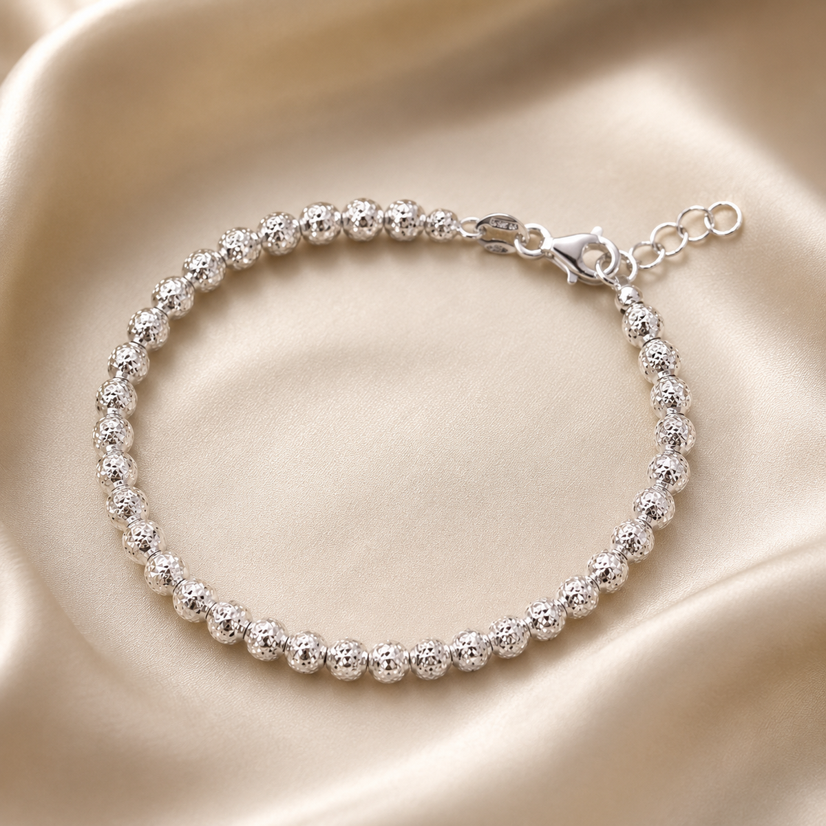 Bracciale Donna in Oro Bianco con Sfere Diamantate – 3,90 g