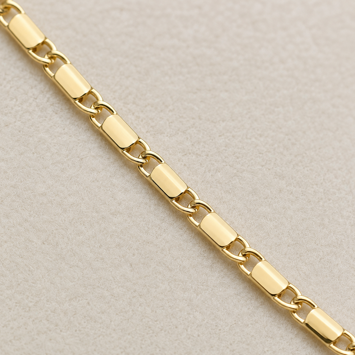 Collana in Oro Giallo 18 Carati a Maglia Geometrica – 50 cm, 9,20 g