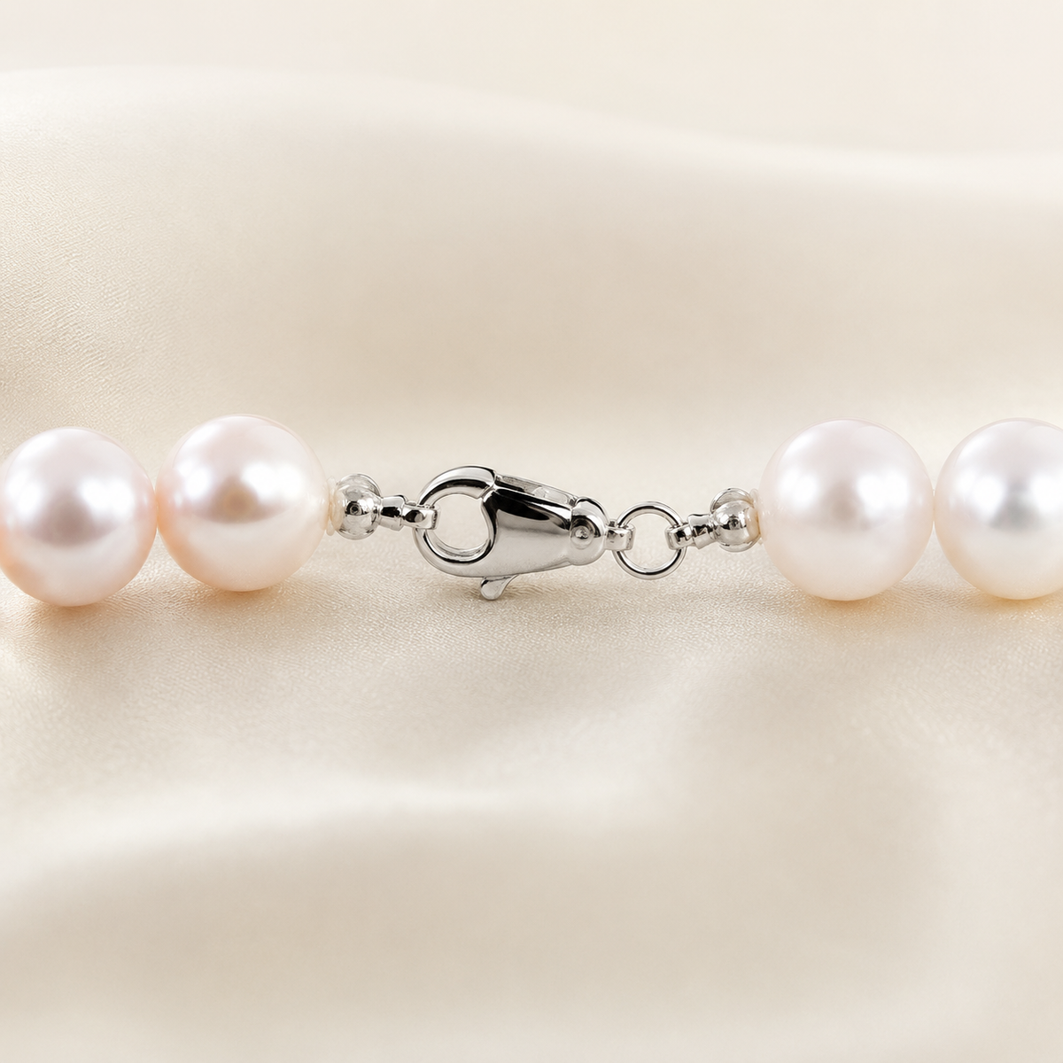 Collana con Perle Kioto 5,5-6 mm in Oro Bianco 18kt – PG Gioielli (105B)