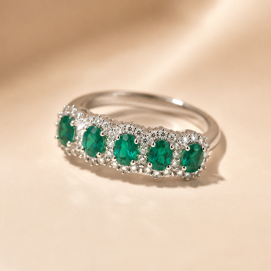 Anello con 5 Smeraldi Zambia e Diamanti in Oro Bianco 18kt – Mirco Visconti (Z785/S)