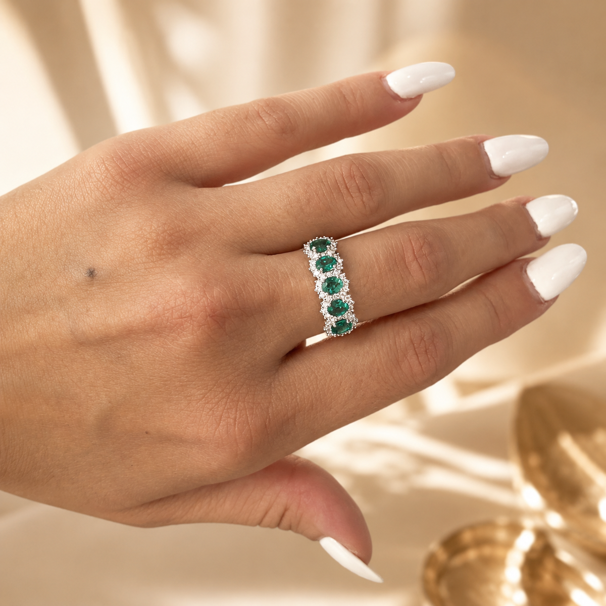 Anello con 5 Smeraldi Zambia e Diamanti in Oro Bianco 18kt – Mirco Visconti (Z785/S)