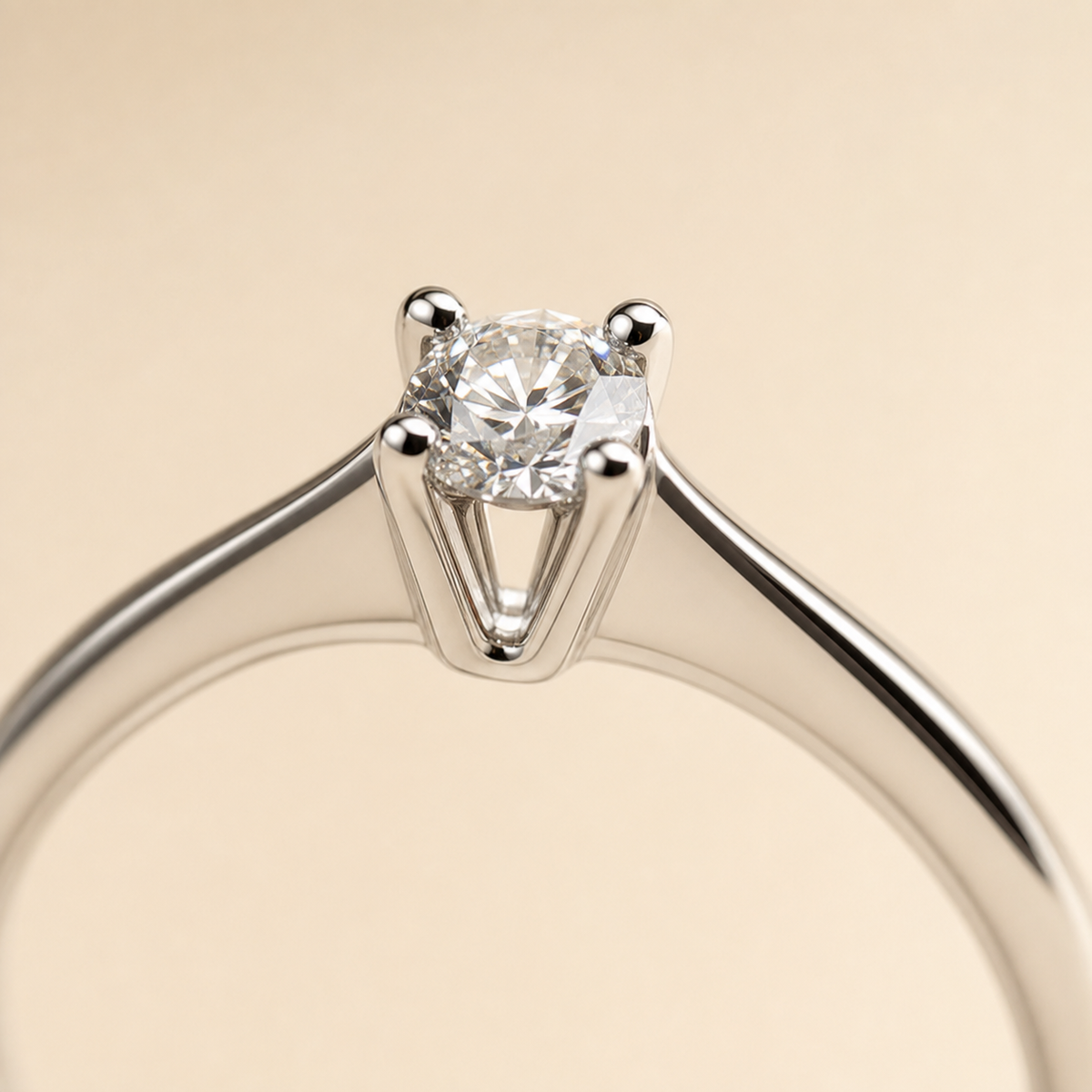 Anello Solitario con Diamante 0,13 ct G VS in Oro Bianco 18kt – Mirco Visconti (CP566/5)