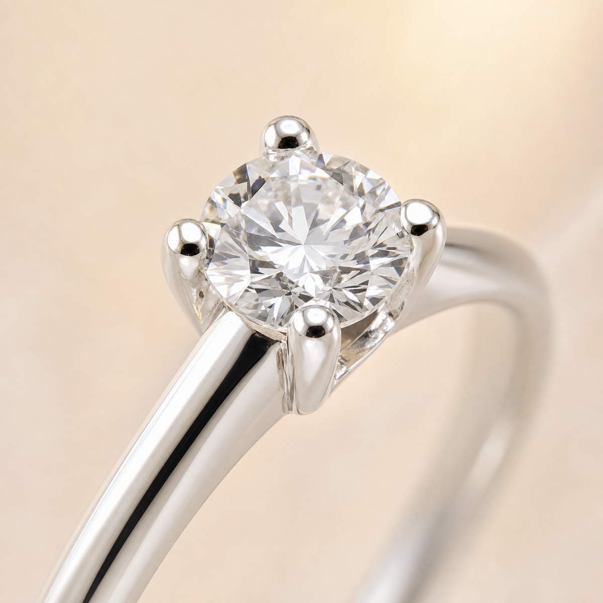 Anello Solitario con Diamante 0,19 ct D SI in Oro Bianco 18kt – Mirco Visconti (CP606/10)