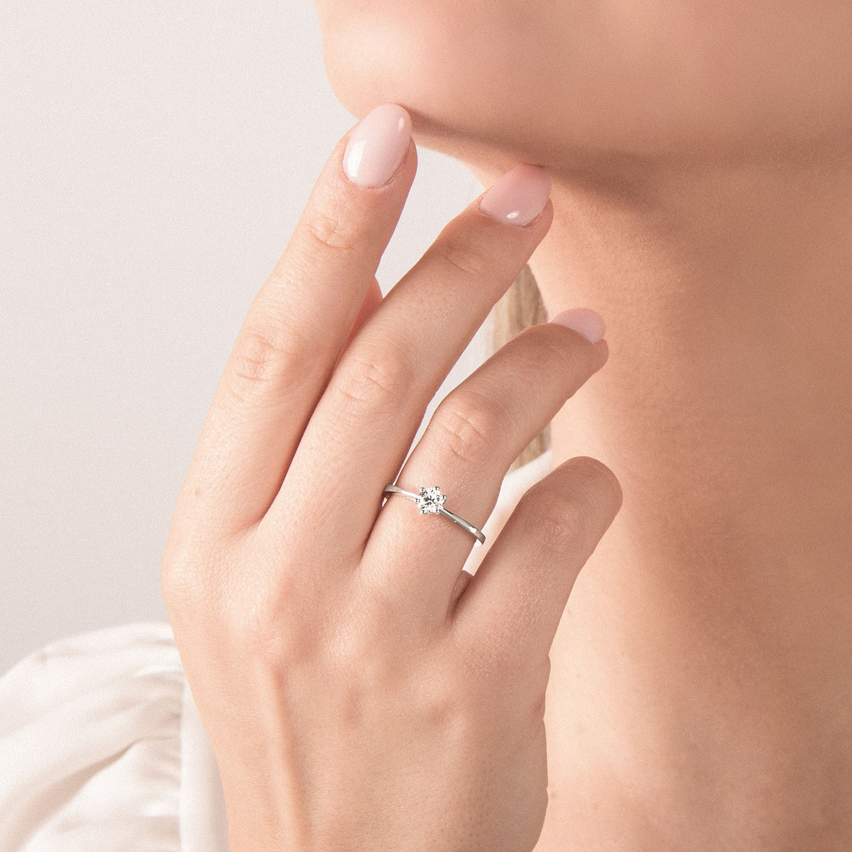 Anello Solitario con Diamante 0,35 ct D VS in Oro Bianco 18kt – Mirco Visconti