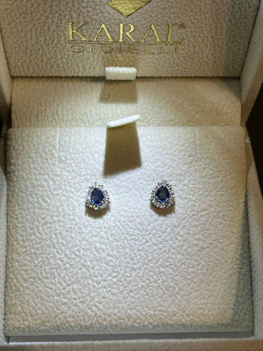 Orecchini a Goccia con Zaffiri 0,25 ct e Diamanti in Oro Bianco 18kt – Karal (OKG75Z25D12)