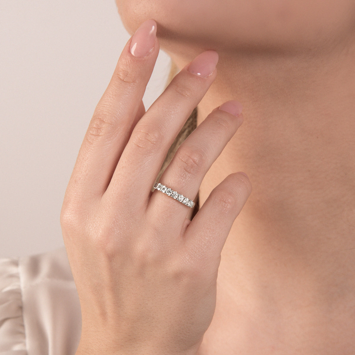 Anello Veretta con Diamanti 0,44 ct G VS in Oro Bianco 18kt – Mirco Visconti