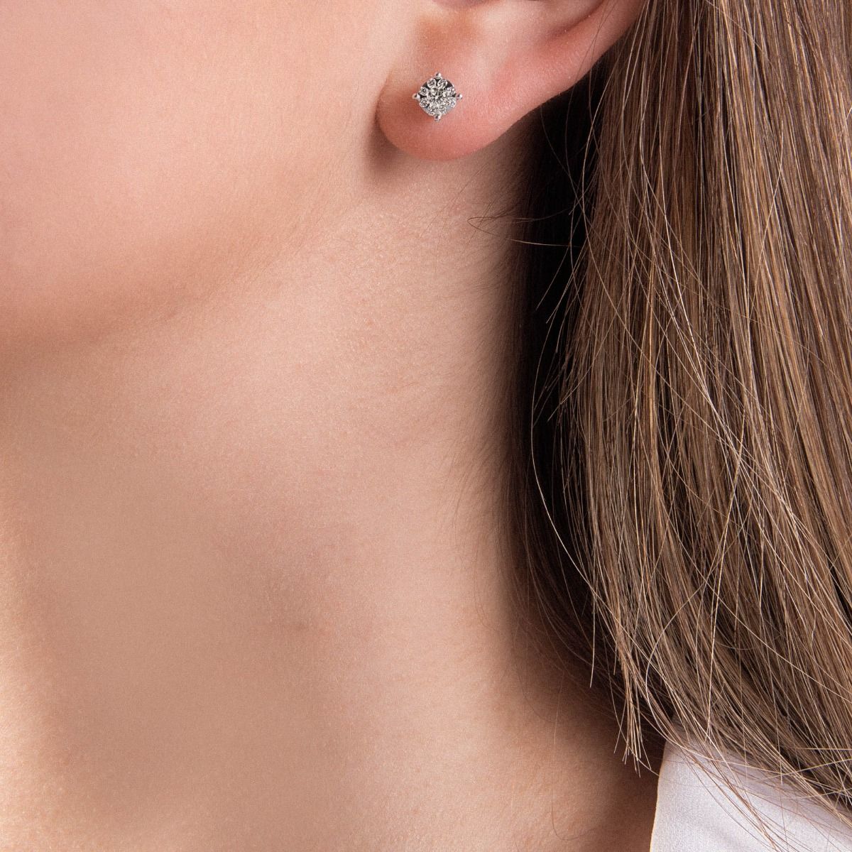 Orecchini a Lobo con Diamanti 0,35 ct G VS in Oro Bianco 18kt – Mirco Visconti