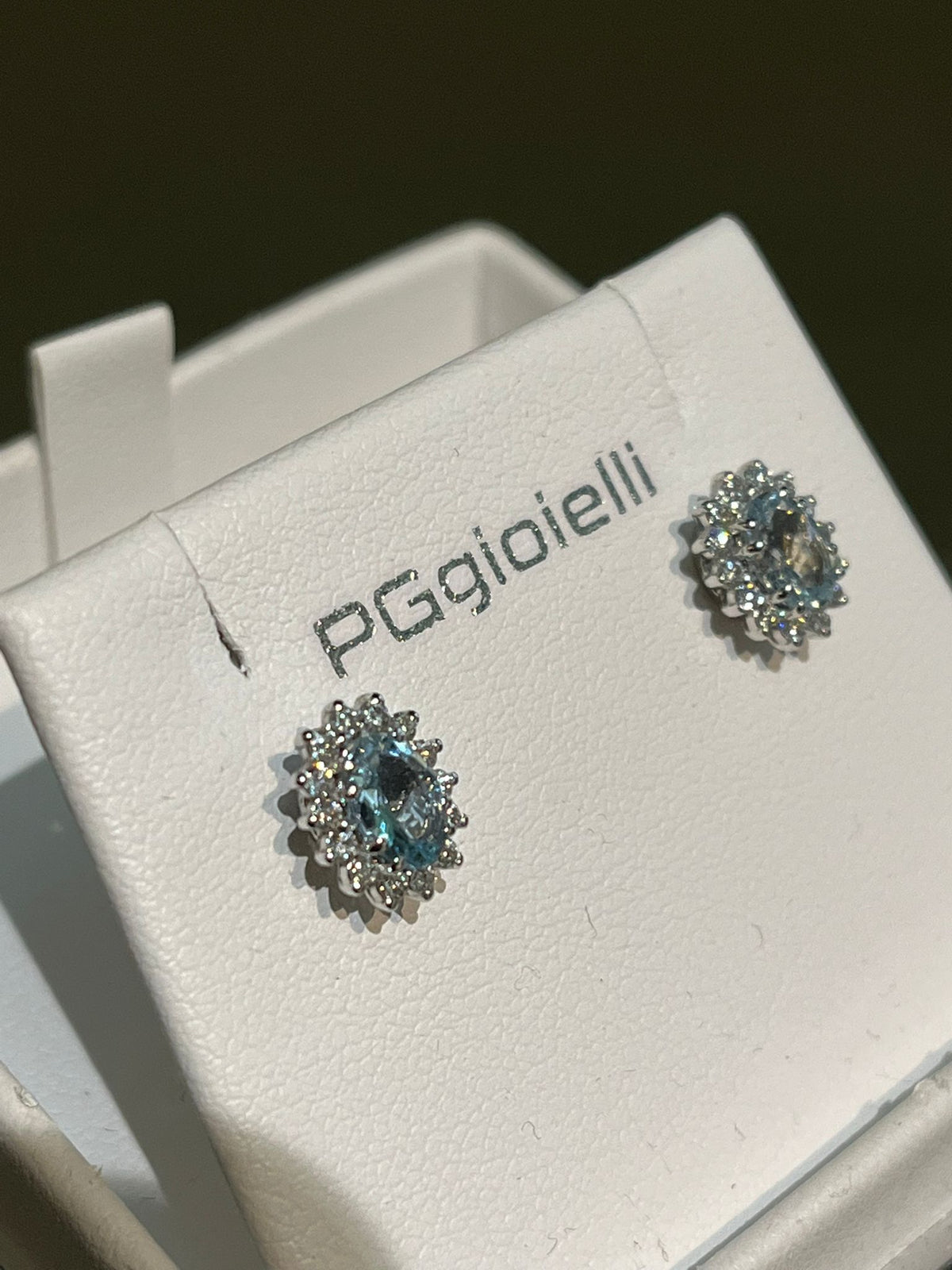 Orecchini con Acquamarina e Diamanti in Oro Bianco 18kt – PG Gioielli (ORLADYA/3)