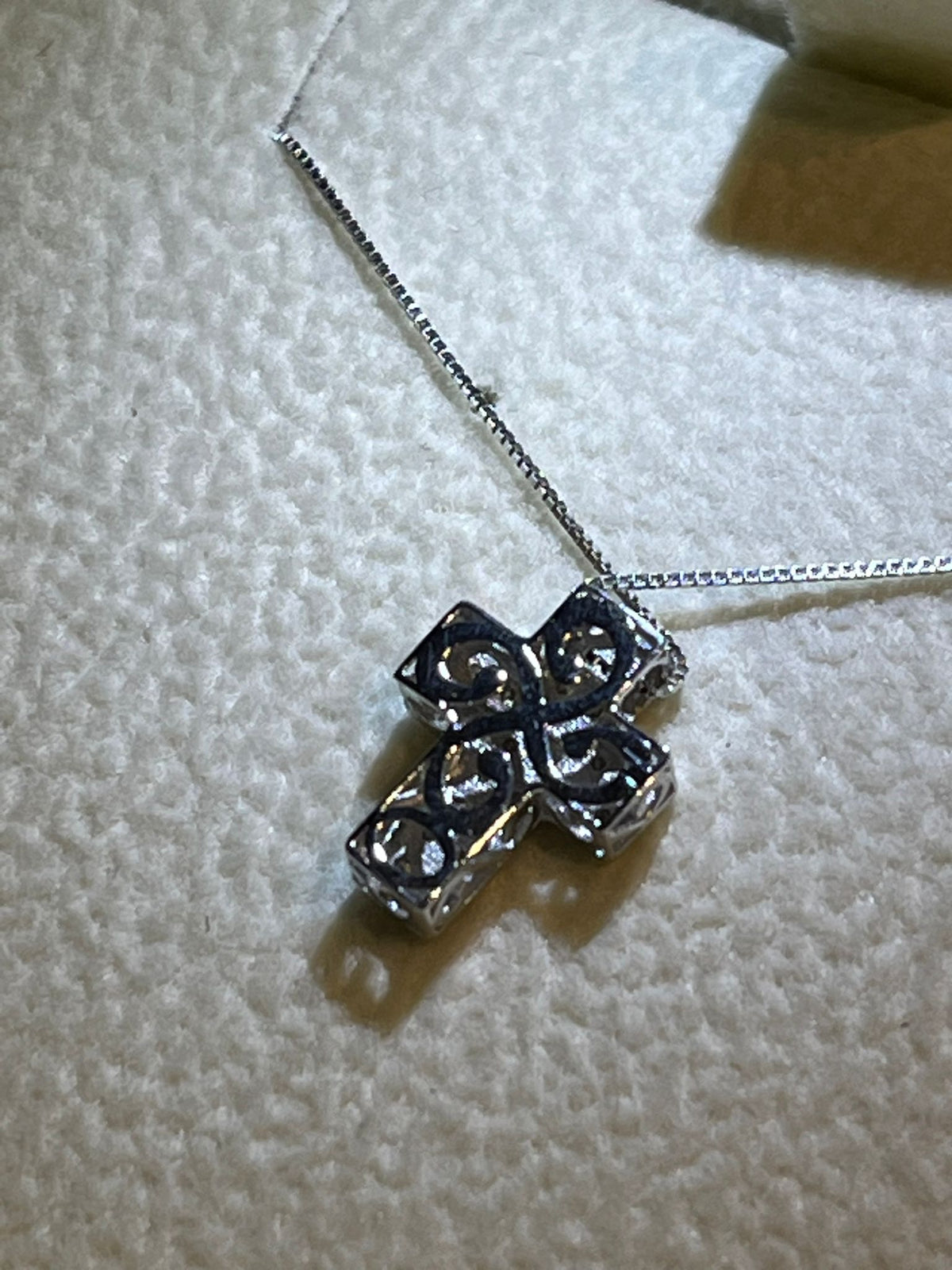 Collana con Croce di Diamanti – Karal (Pe.croc.10)