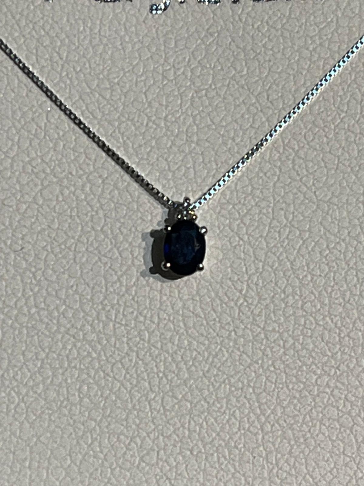 Collana con Zaffiro e Diamante in Oro Bianco 18kt – PG Gioielli (CIOSMALL/1Z)