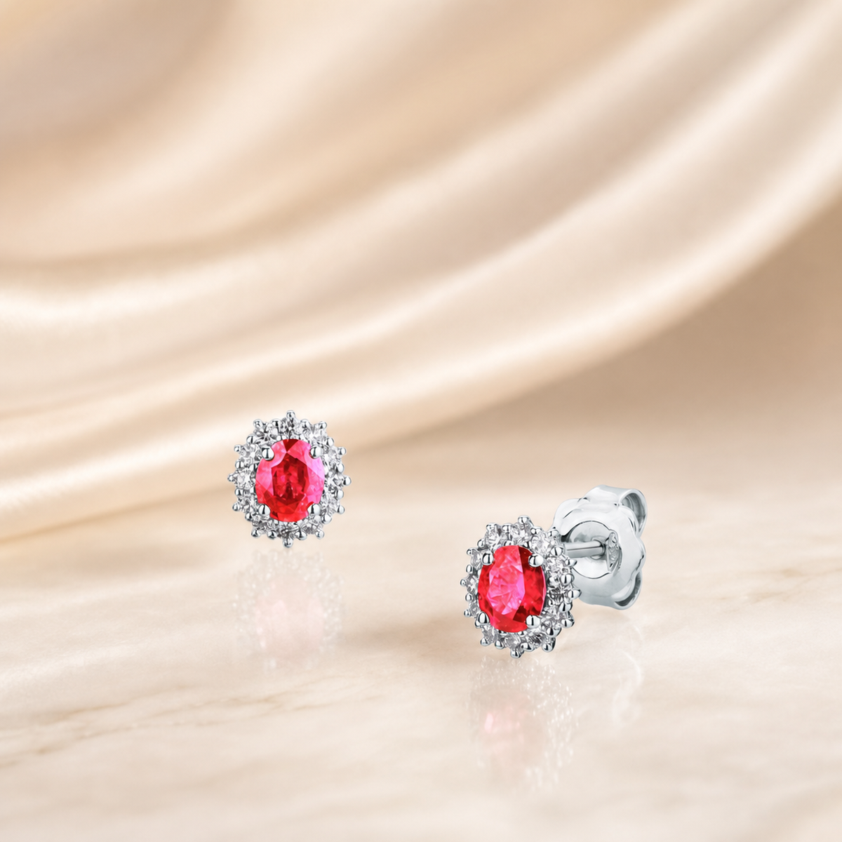 Orecchini con Rubini Myanmar 0,90 ct e Diamanti 0,27 ct in Oro Bianco 18kt – Mirco Visconti (Z685S/B5R)