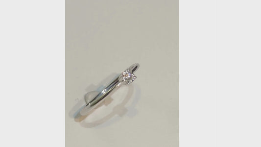 Anello Solitario con Diamante in Oro Bianco 18kt – Mirco Visconti (AB642/3)