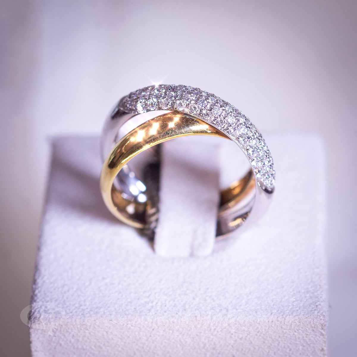 DONNAORO Anello Saturno