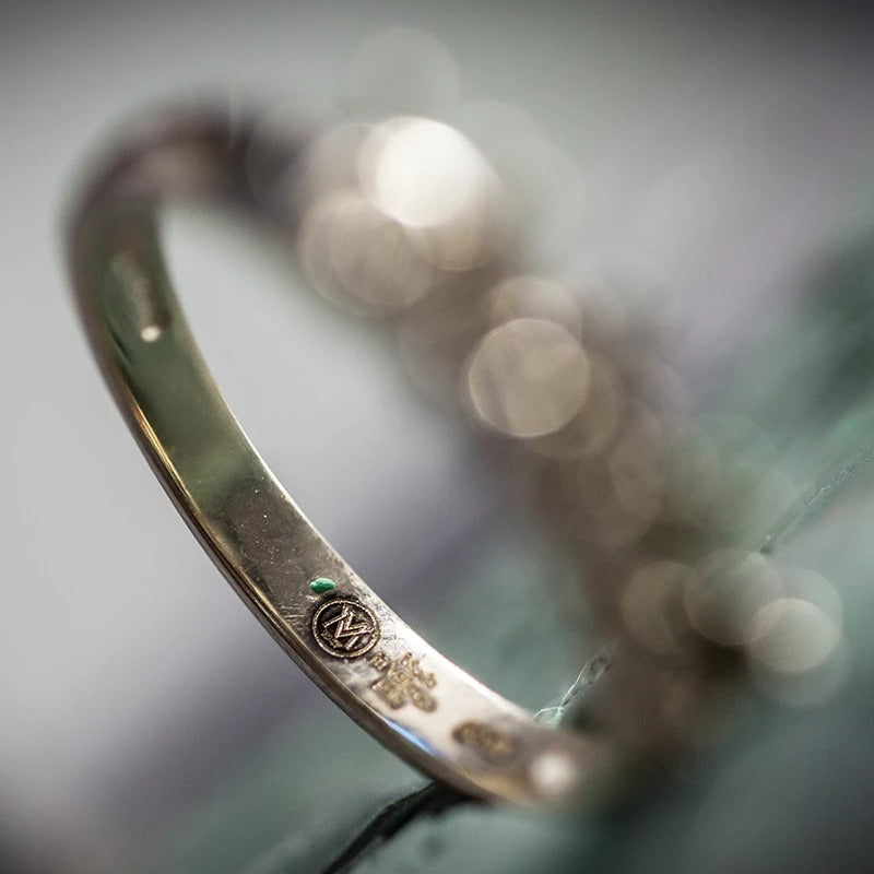 Anello Solitario con Diamante Colore D in Oro Bianco 18kt – Mirco Visconti