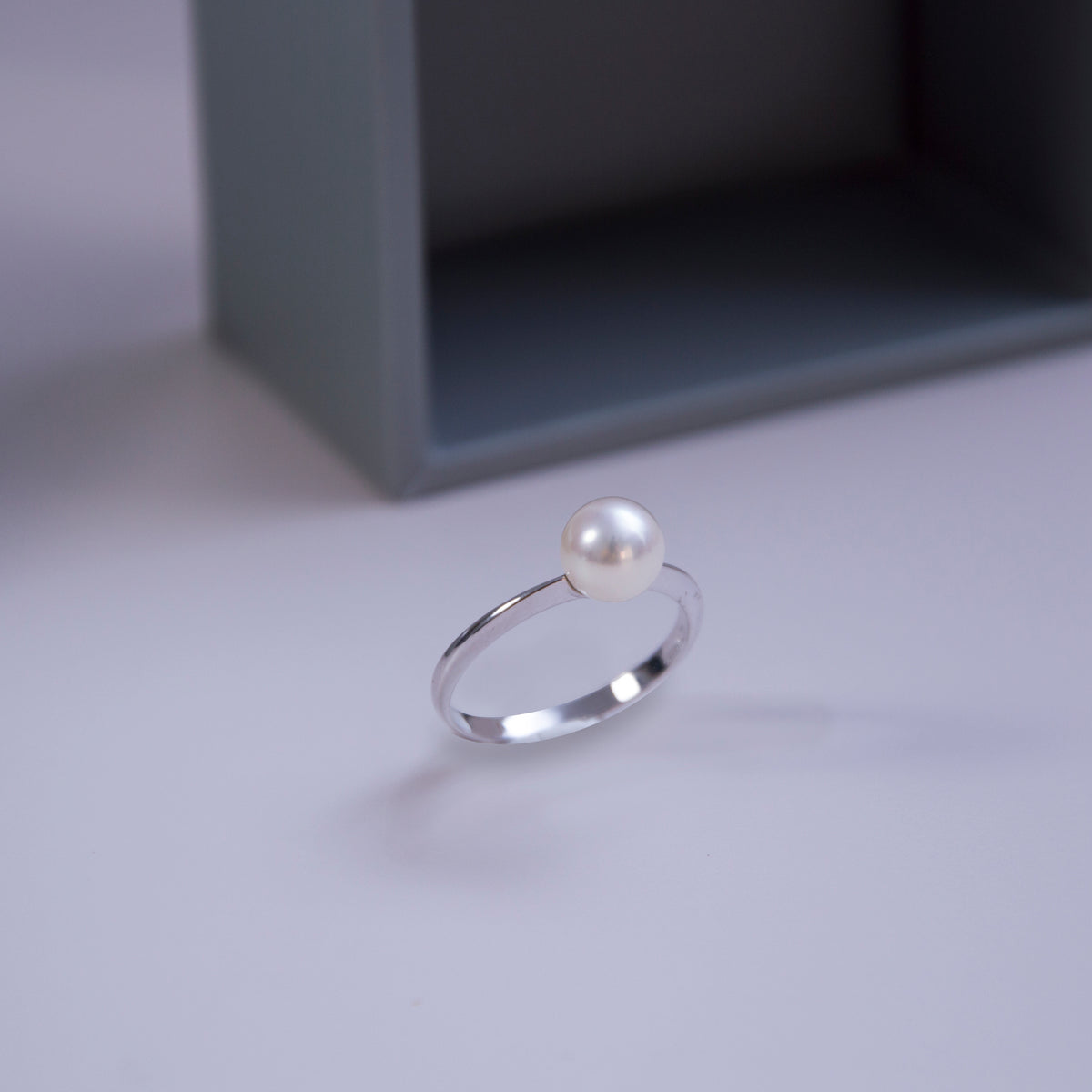 Donnaoro Anello in oro bianco con perla