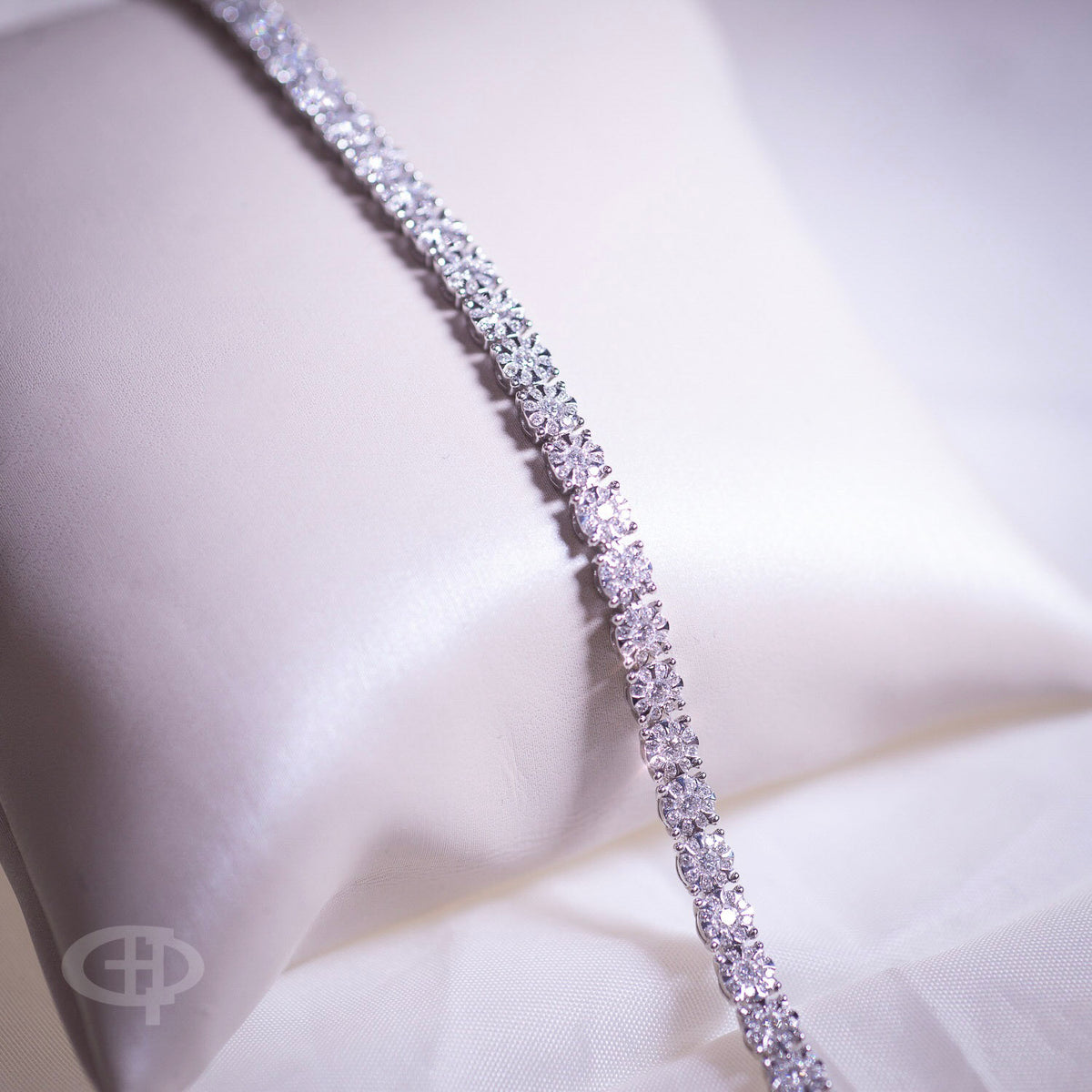 Bracciale Tennis con Diamanti in Oro Bianco 18kt – Mirco Visconti