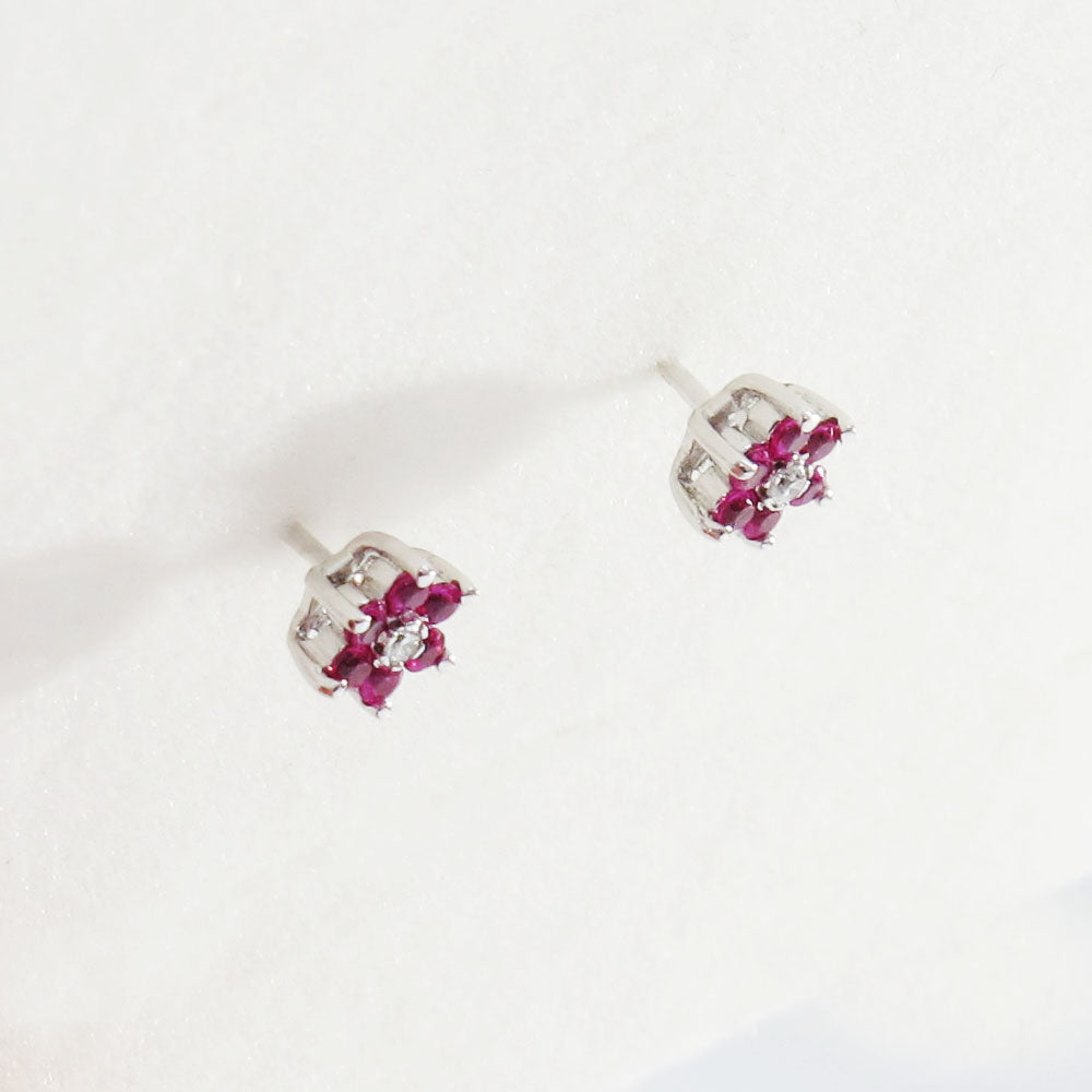 Orecchini con Rubino e Diamanti in Oro Bianco 18kt – PG Gioielli